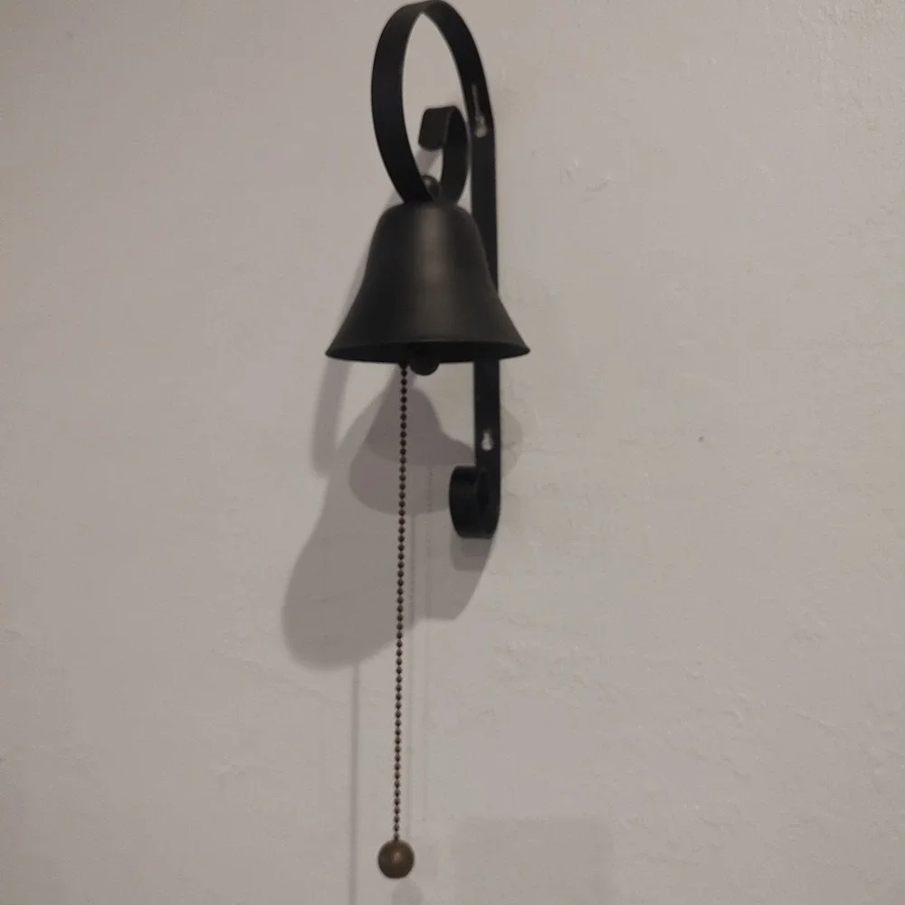 Vintage Store Hanging Steel Door‎ Dinner Bell with Wall Bracket USED Black 11